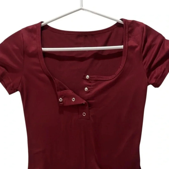 Cropped Top - Picture 2 of 5